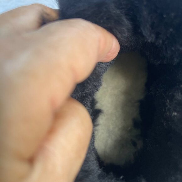 UGG Womens Classic Mini Genuine Black Shearling Suede Boots SZ 9 Winter - Picture 5 of 11